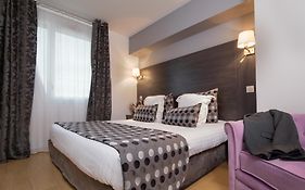 Seven Urban Suites Nantes Centre